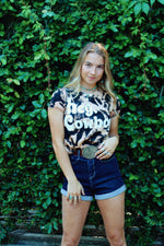 Hey Cowboy Cropped Graphic Tee